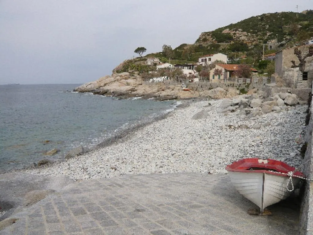 Casa Danilo Holiday home Chiessi Italy