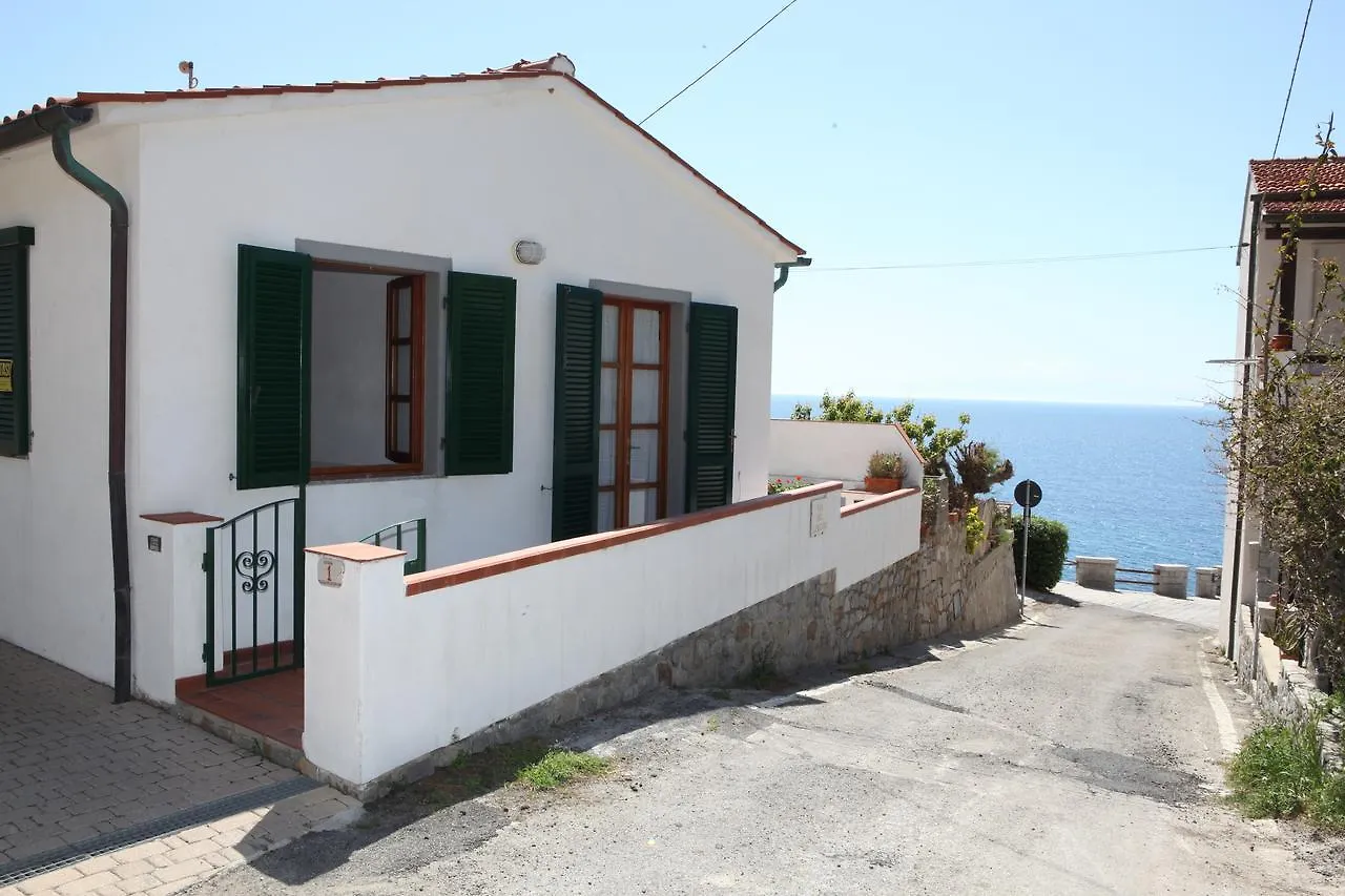 Casa Danilo Holiday home Chiessi